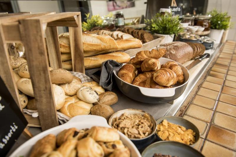 בית מלון כפרי Campanile  And Restaurant Gorinchem