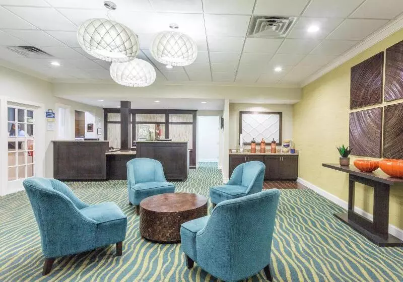 فندق Days Inn By Wyndham Adel I 75