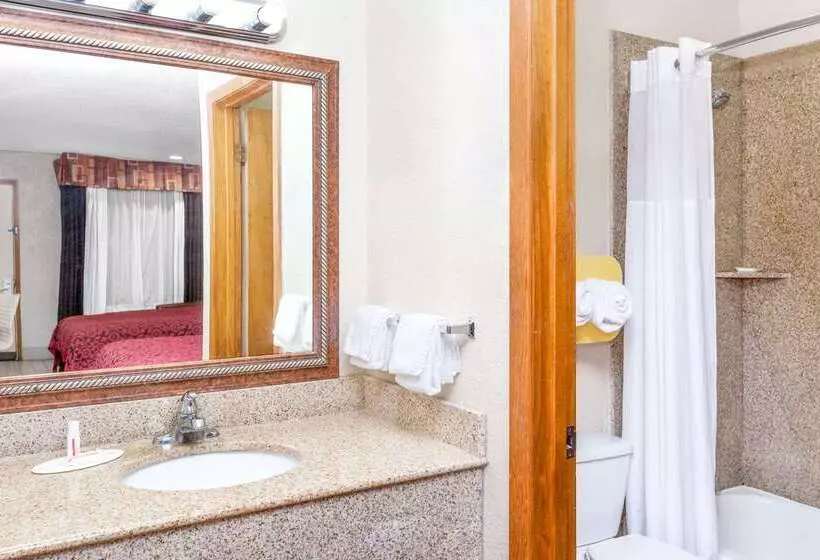 בית מלון כפרי Days Inn By Wyndham Arcadia   Louisiana La