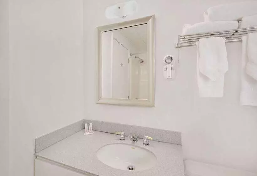 호텔 Days Inn By Wyndham Bar Harbor