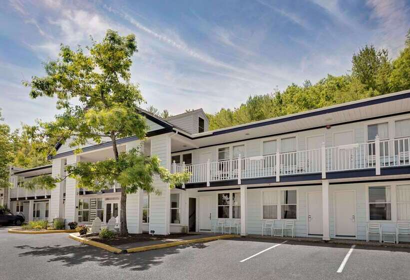 فندق Days Inn By Wyndham Bar Harbor