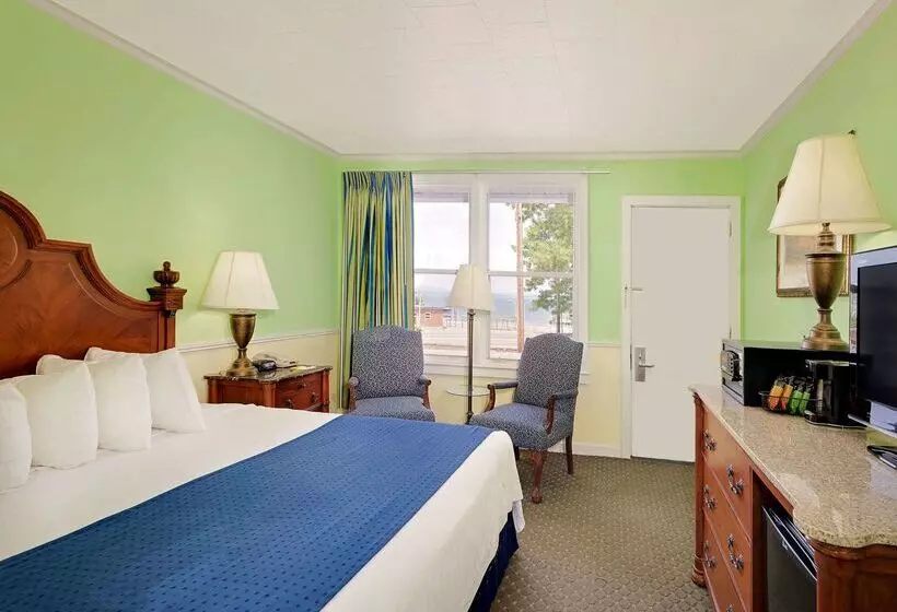 호텔 Days Inn By Wyndham Bar Harbor