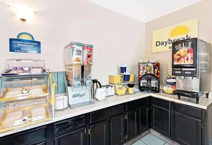 Otel Days Inn By Wyndham Espanola