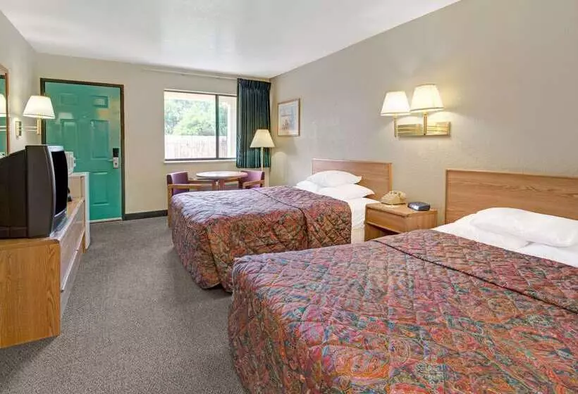 Otel Days Inn By Wyndham Espanola