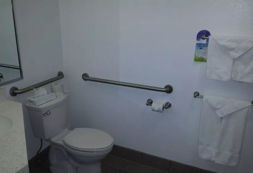 هتل Days Inn By Wyndham Great Falls