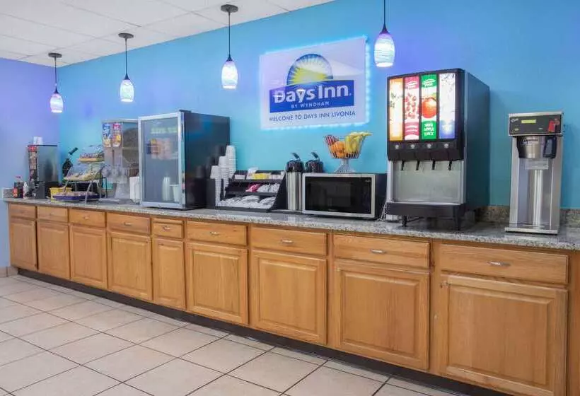 호텔 Days Inn By Wyndham Livonia Canton Detroit