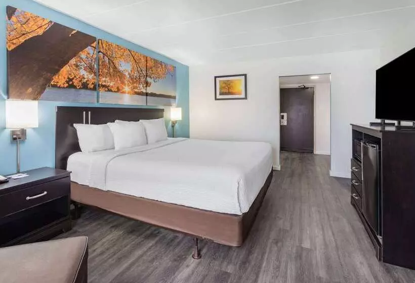 호텔 Days Inn By Wyndham Livonia Canton Detroit