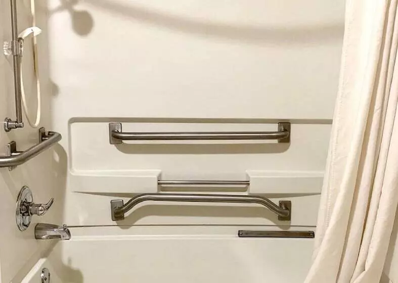 Отель Days Inn By Wyndham North Little Rock Maumelle