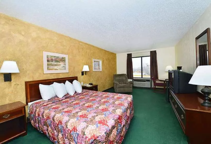 호텔 Days Inn By Wyndham Ozark Springfield