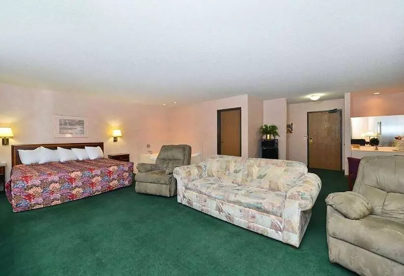 호텔 Days Inn By Wyndham Ozark Springfield