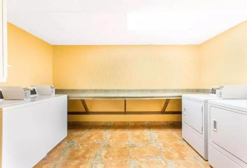 酒店 Days Inn By Wyndham Silverthorne