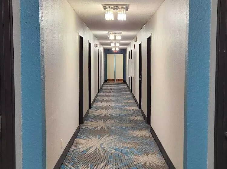 酒店 Days Inn By Wyndham Tucumcari