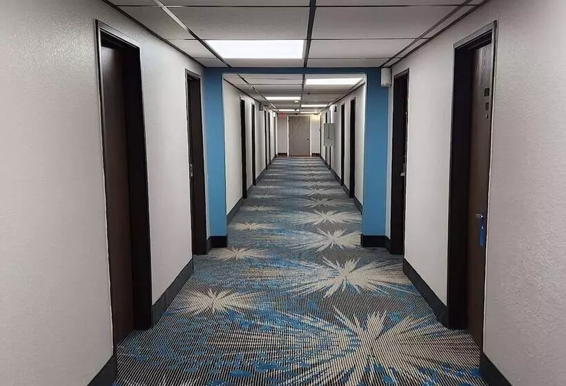 酒店 Days Inn By Wyndham Tucumcari