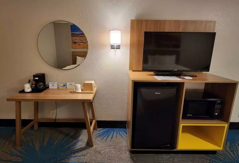 酒店 Days Inn By Wyndham Tucumcari