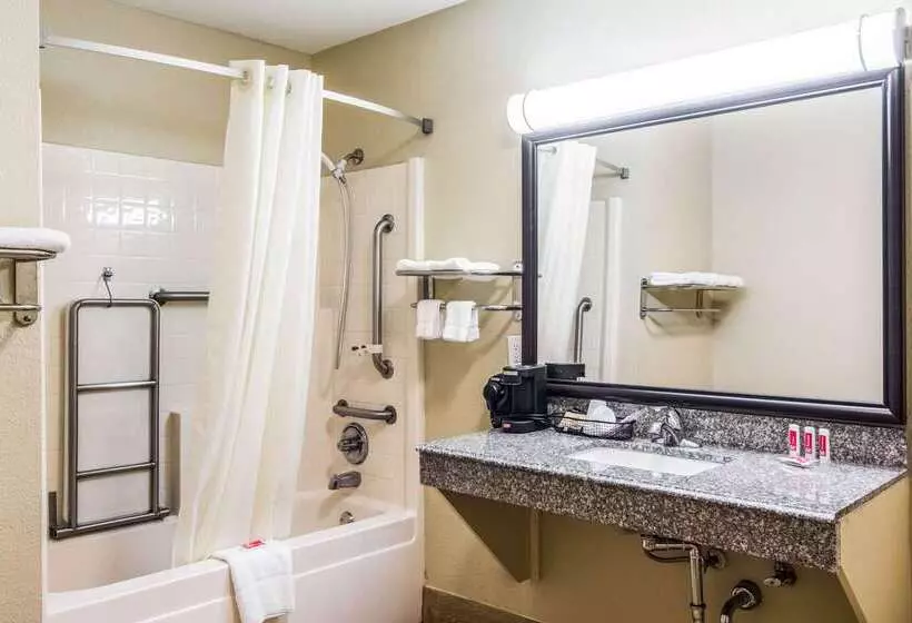 فندق Econo Lodge