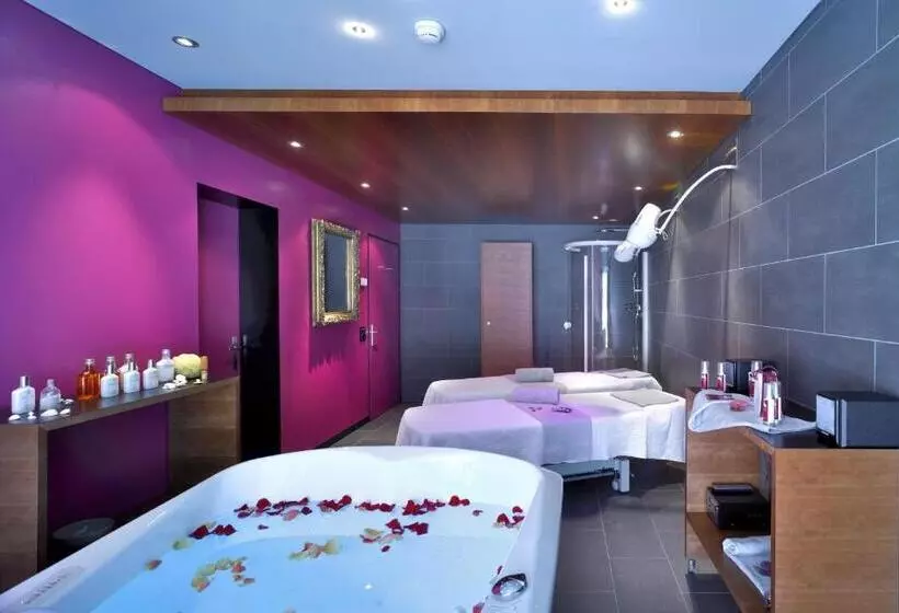 Отель Hof Weissbad