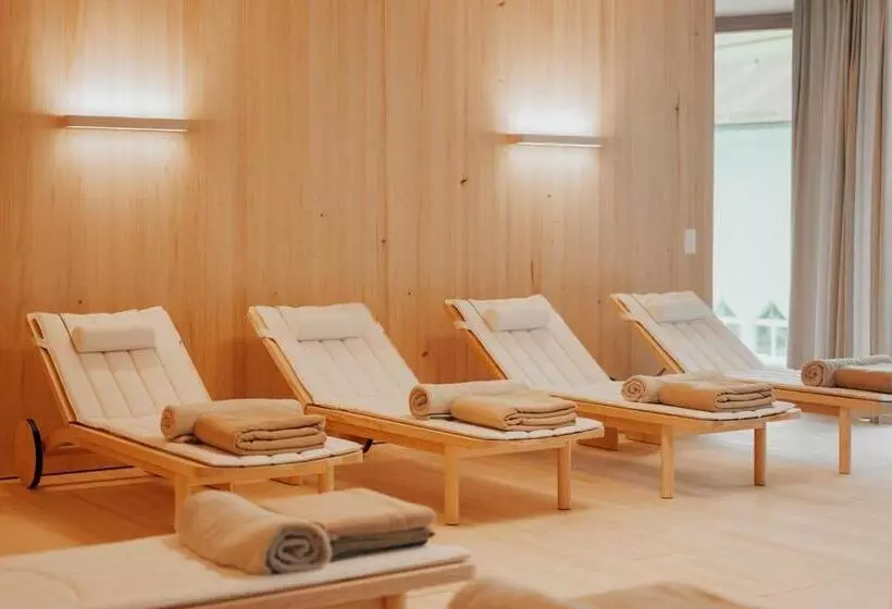 Отель Hof Weissbad