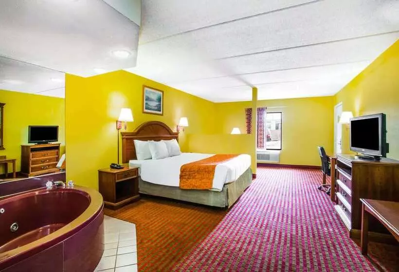 هتل Howard Johnson By Wyndham Panama City