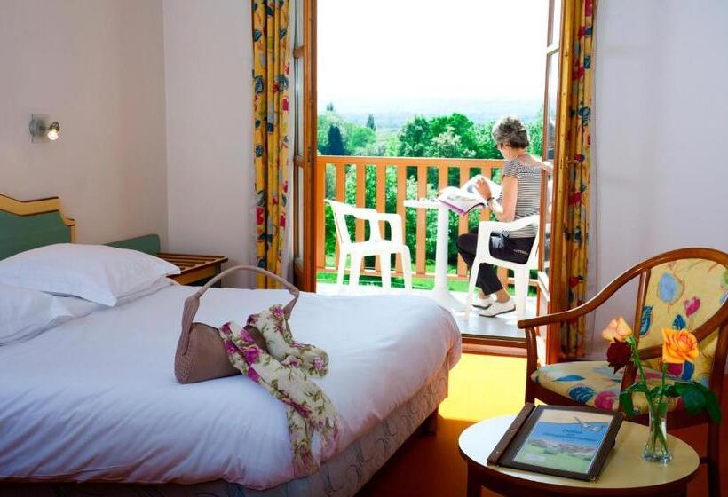 Отель Hôtel Les Bergeronnettes