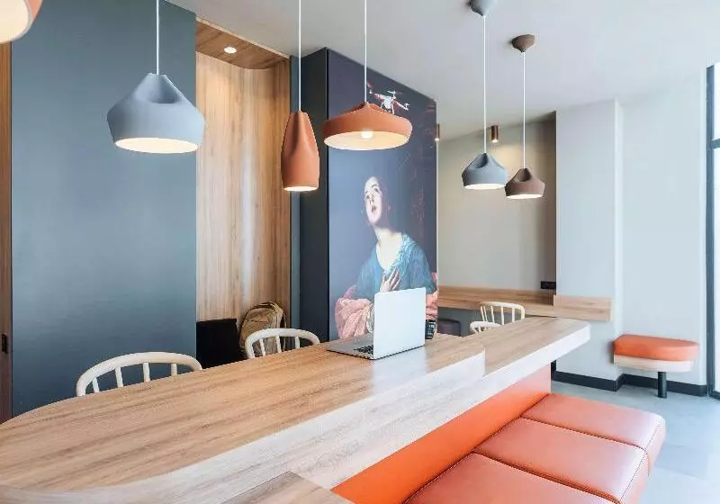 호텔 Ibis Styles Le Mans Gare Sud