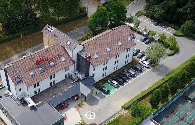 هتل Ibis Wavre Brussels East