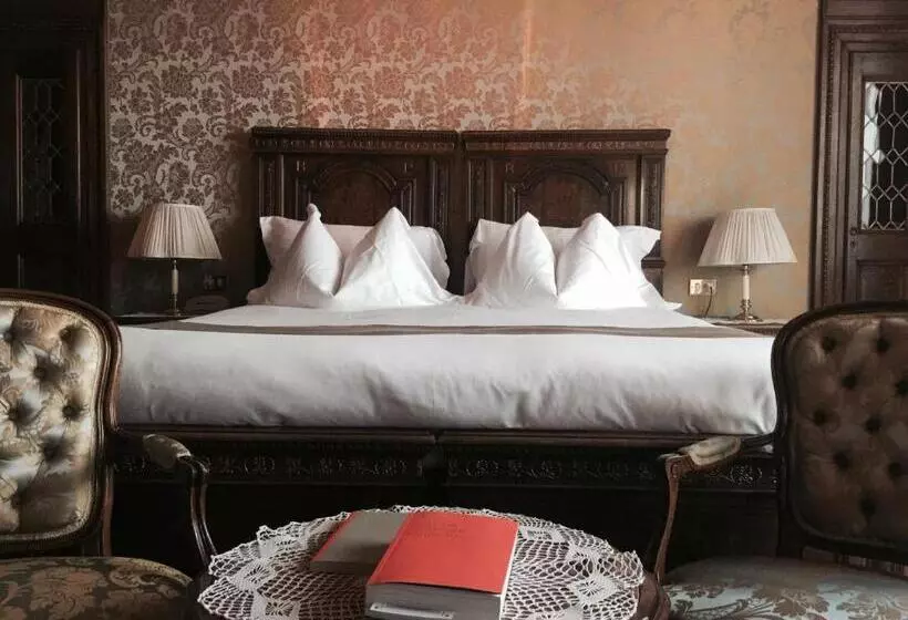 ホテル Villa Fiordaliso