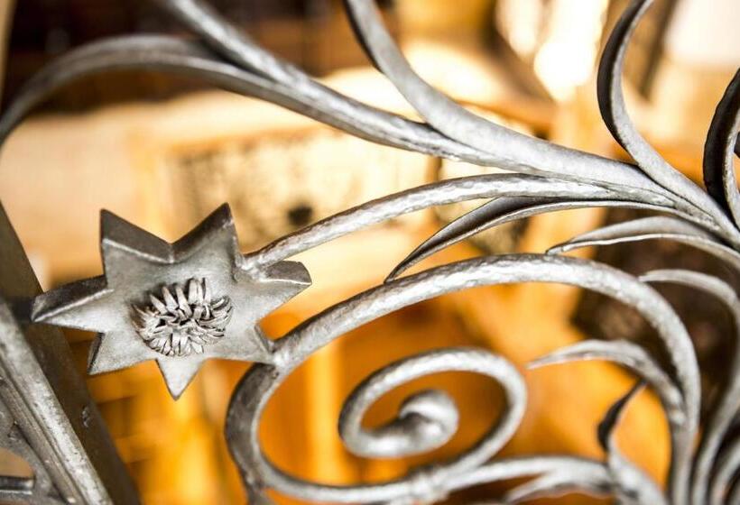 בית מלון כפרי Villa Fiordaliso