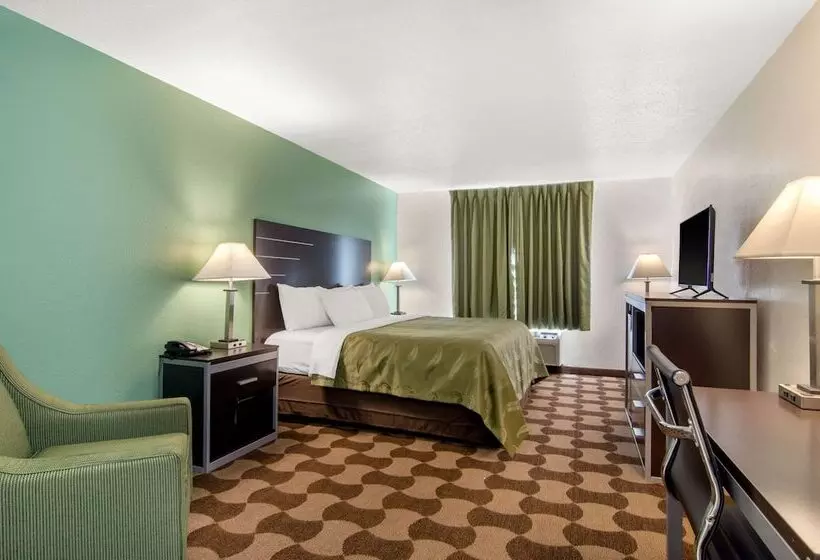 モーテル Quality Inn