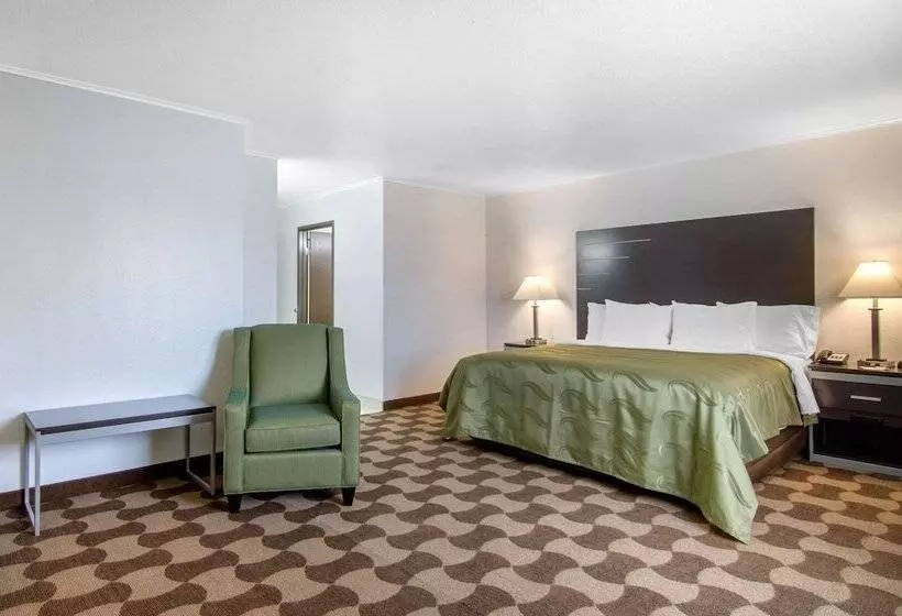 モーテル Quality Inn