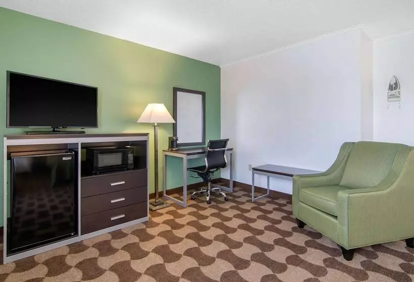 モーテル Quality Inn