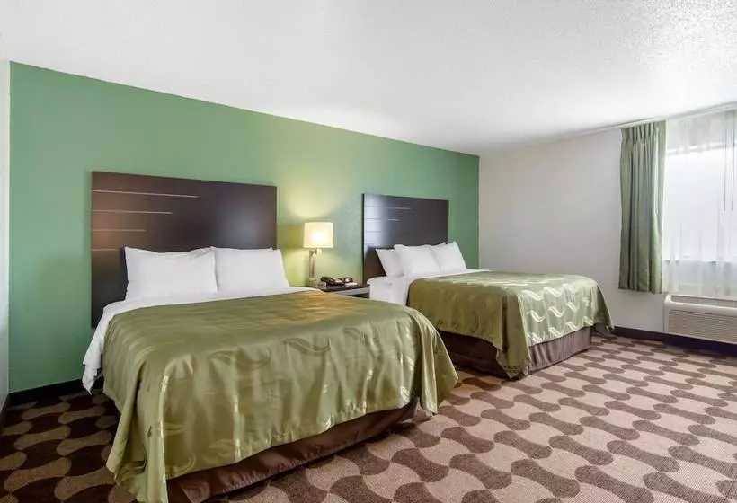 モーテル Quality Inn