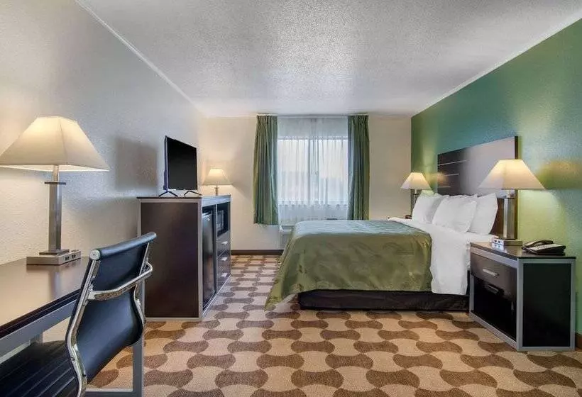 モーテル Quality Inn