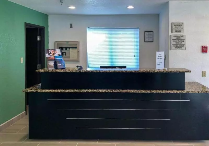 モーテル Quality Inn