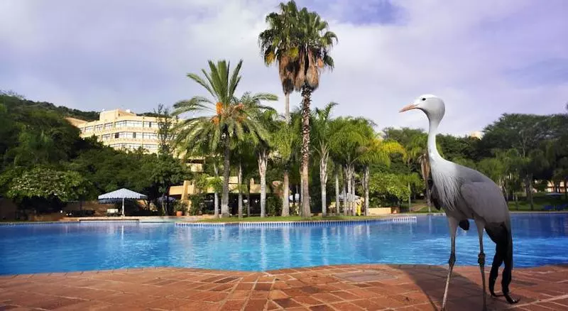 Курорт The Sun City Hotel