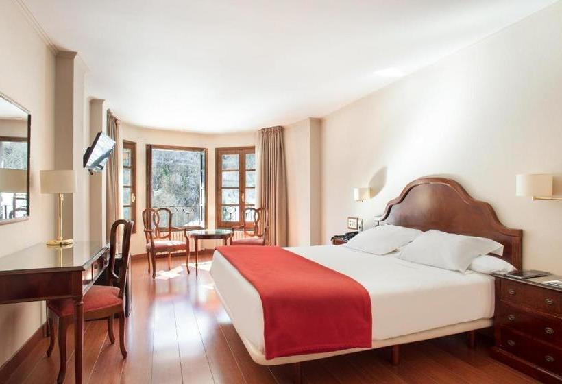 هتل Abba Xalet Suites