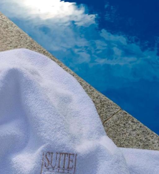 هتل Abba Xalet Suites