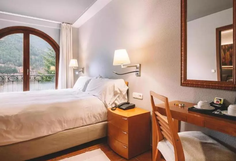 Отель Abba Xalet Suites