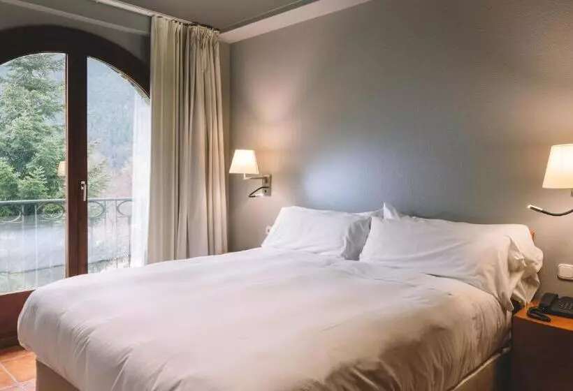 Отель Abba Xalet Suites