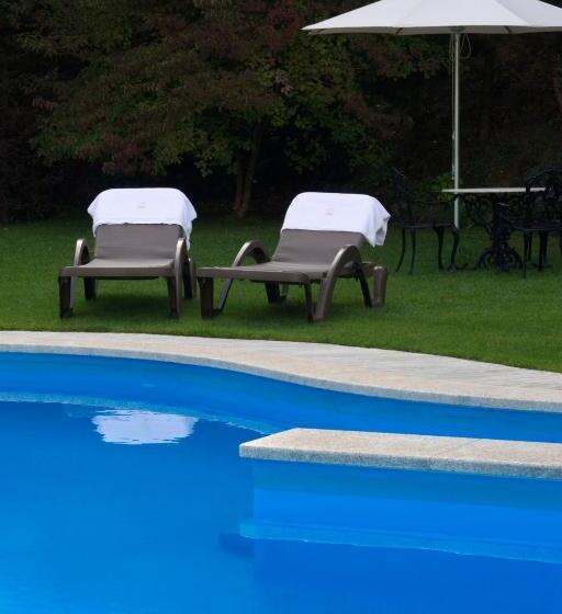 هتل Abba Xalet Suites