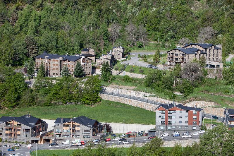 هتل Abba Xalet Suites