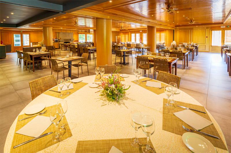 هتل Abba Xalet Suites