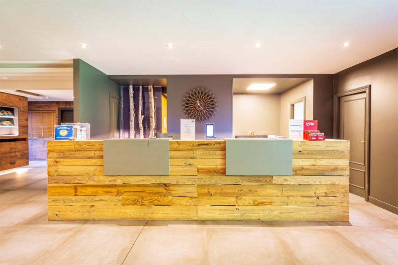 هتل Abba Xalet Suites