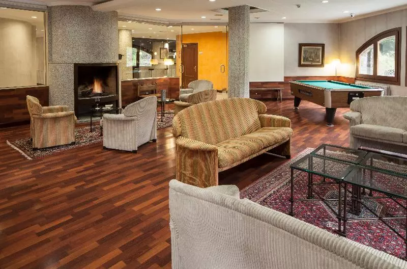 Отель Abba Xalet Suites