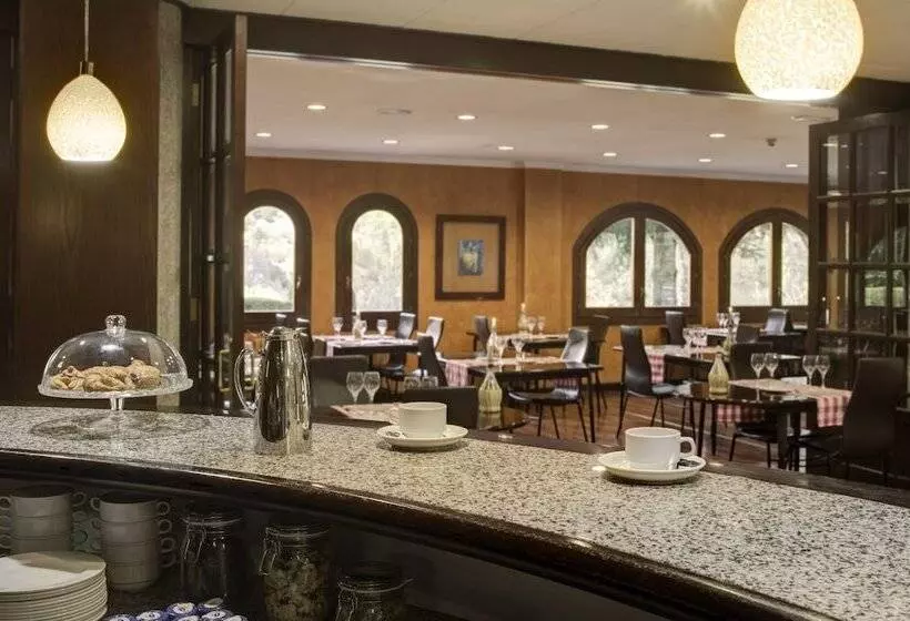 Отель Abba Xalet Suites