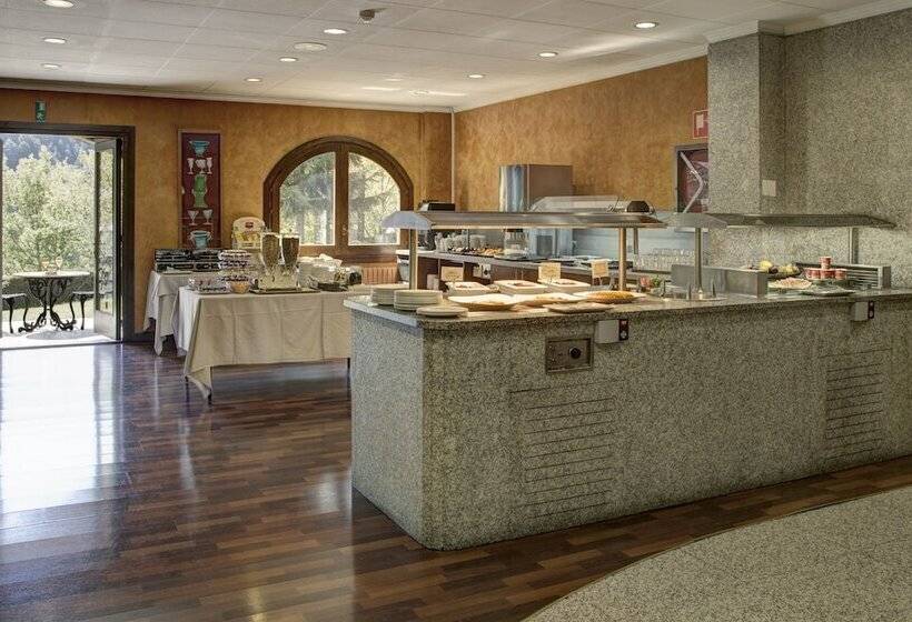 هتل Abba Xalet Suites