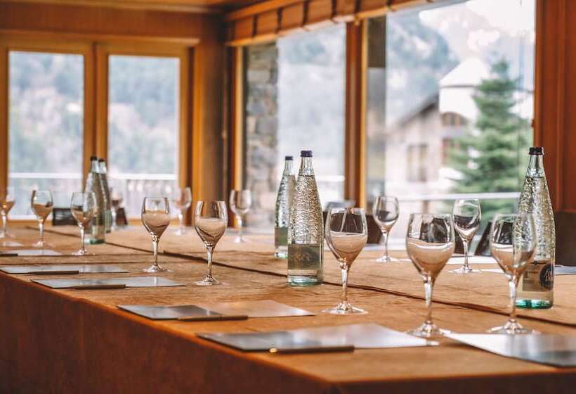 هتل Abba Xalet Suites