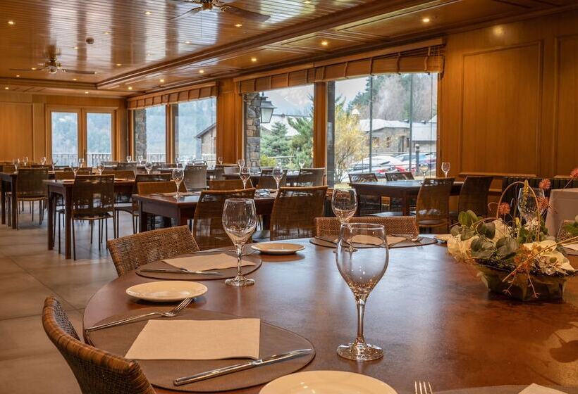 هتل Abba Xalet Suites