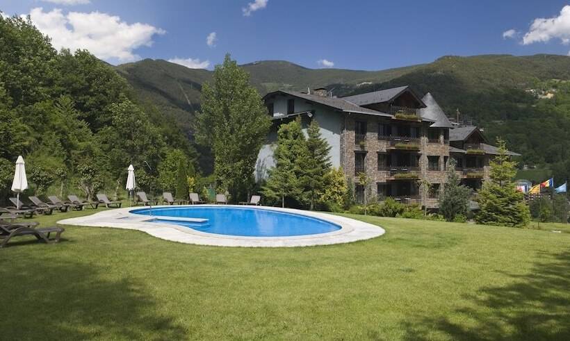 هتل Abba Xalet Suites