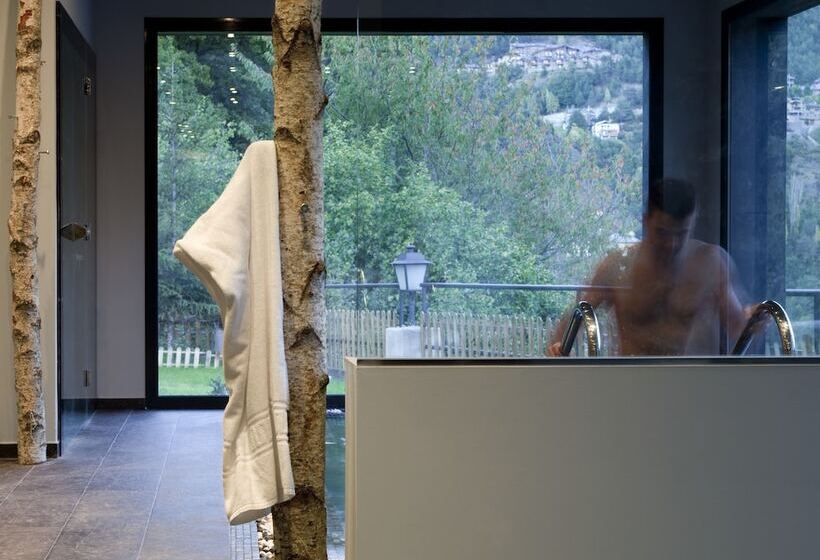 هتل Abba Xalet Suites