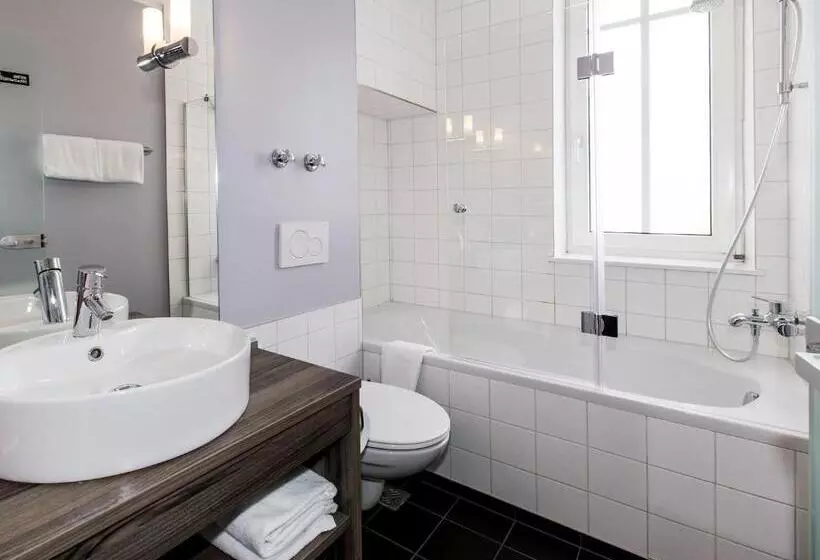 Dormero Hotel München Kirchheim Messe